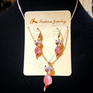 Earrings and necklace set